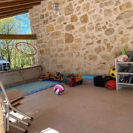 Holiday home Domaine Des Acacias Clermont-Dessus